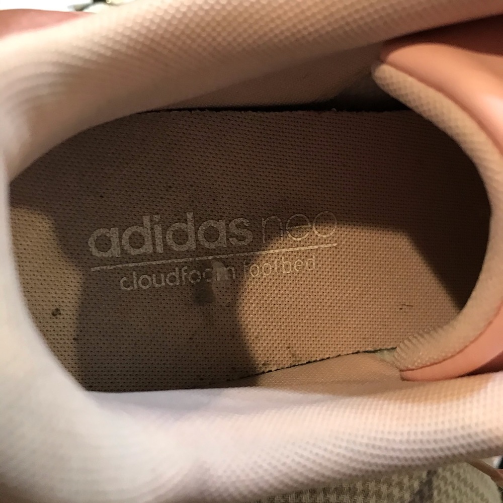 Adidas Neo cloud foam footbed size 11 pink shoes - Picture 4 of 8